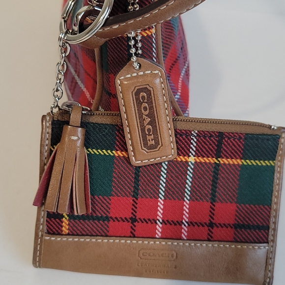 Coach Vintage Tartan Plaid 100% Wool Purse - Picture 5 of 12